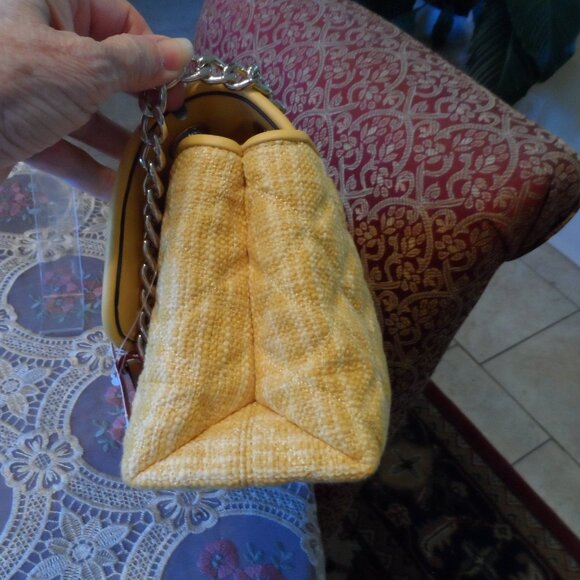 New Kate Spade NY Suflower Yellow Tweed Quilted Convertible Medium Bag - Picture 9 of 16